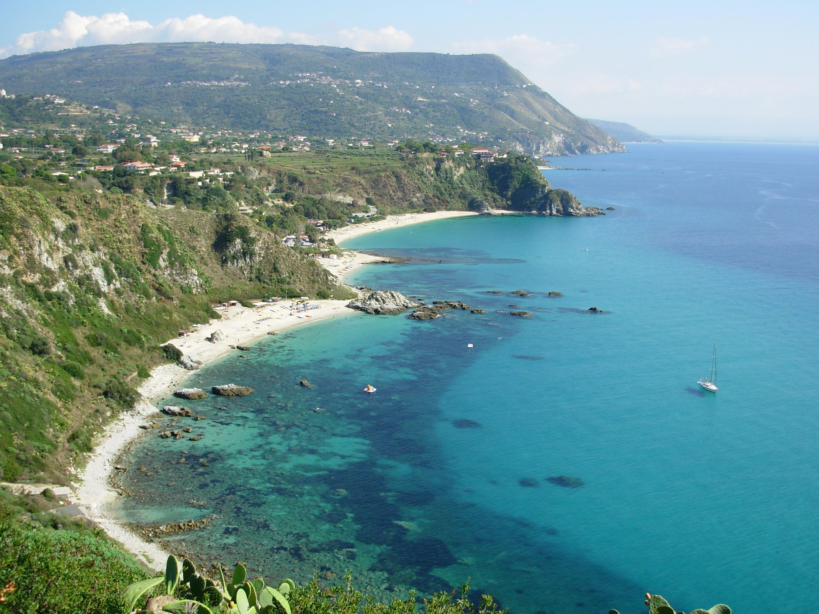 Residence Hotel La Taverna Capo Vaticano Bagian luar foto